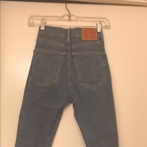 Levi’s Mile High Skinny Jeans (Cast Away)